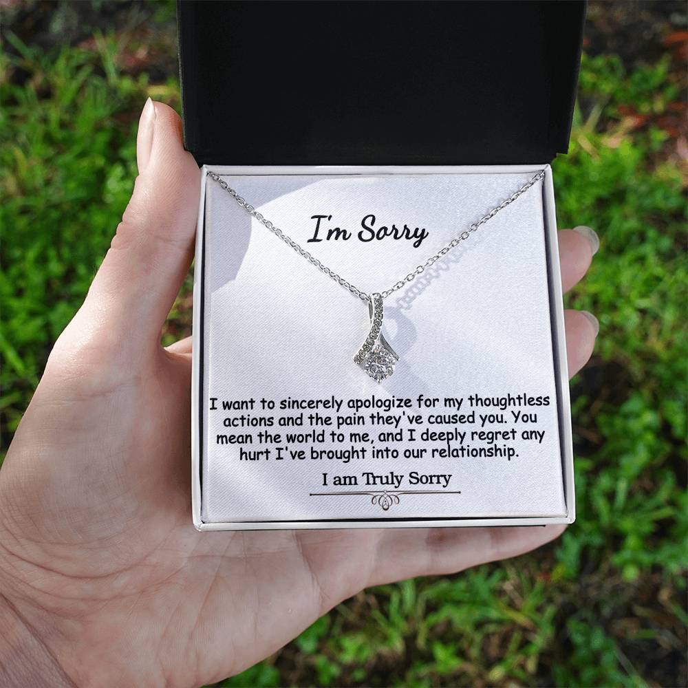 I'm Sorry Alluring Beauty Necklace