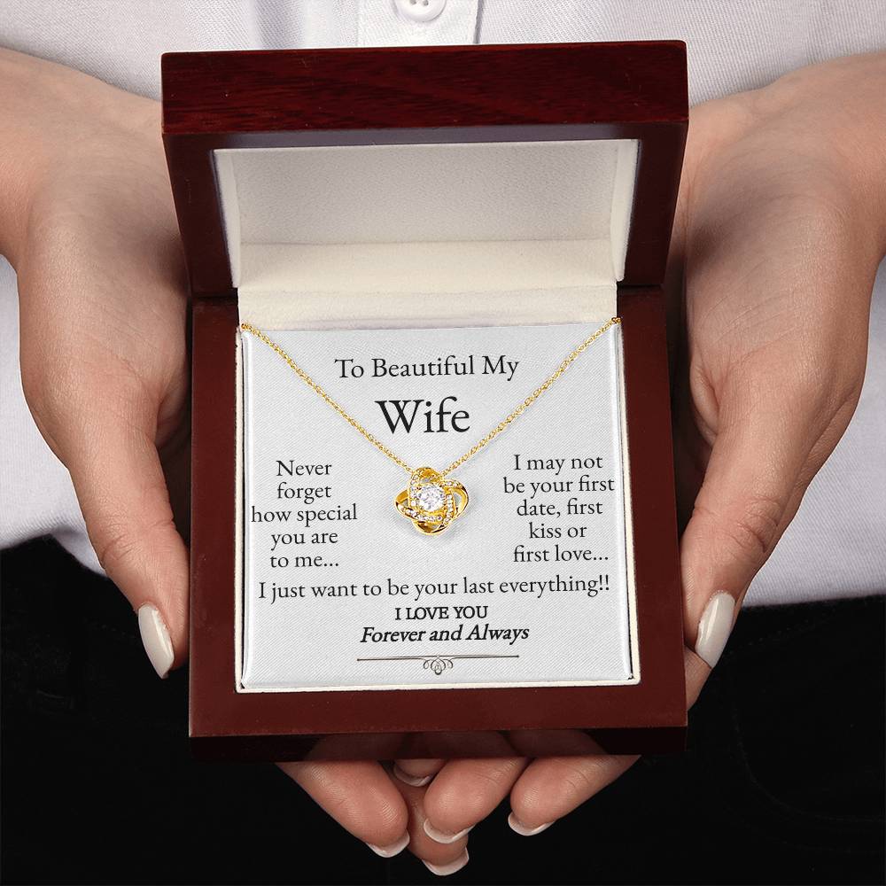 To My Beautiful Wife Love Knot Necklace